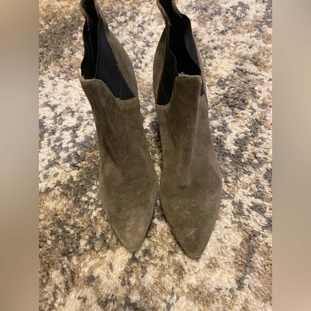 Gray ankle boots, worn once